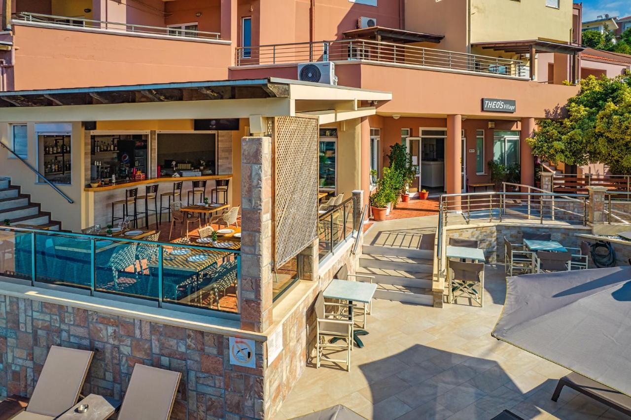 קאטו דרטסו Theos Village Apartments מראה חיצוני תמונה